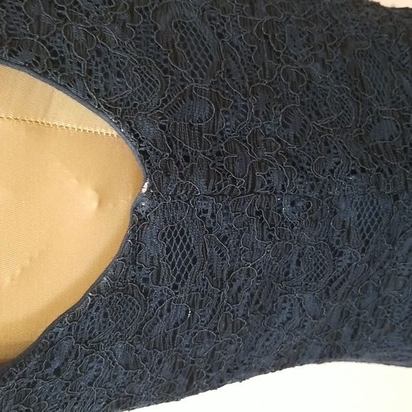 SOLD Forever 21 blue lace peplum top, size M - Picture 5 of 11